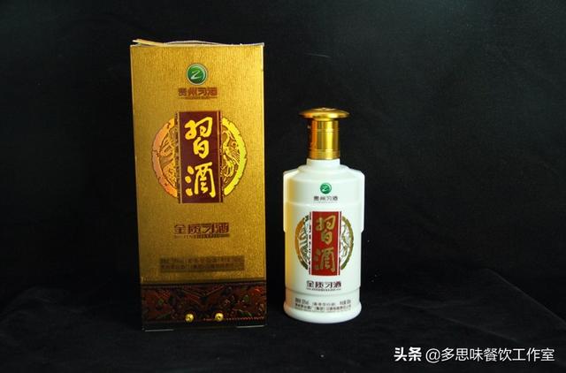 办年货买白酒，别总想着“茅五剑”，试试这6款，便宜又好喝